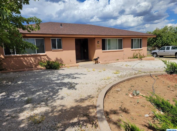 720 Country Club Road, Silver City, NM 88061