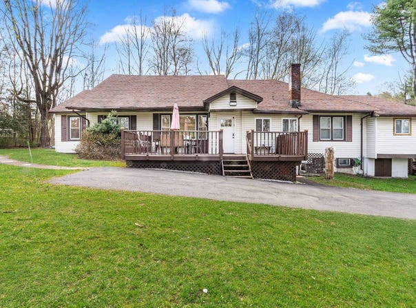 3 Coleman St, Woodridge, NY 12789