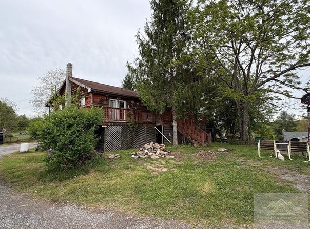161 Modern Lane, PRINCETON, WV 24740