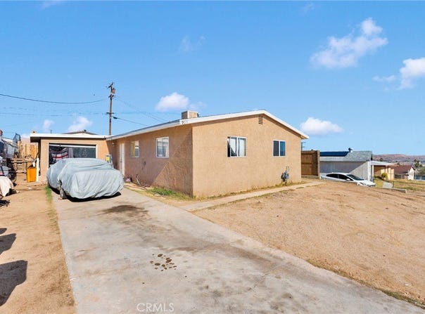 905 E Elizabeth, Barstow, CA 92311