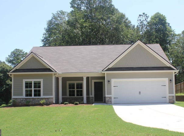 1422 Mooty Bridge, Lagrange, GA 30240