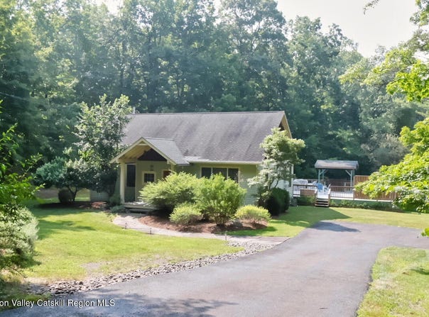 211 Johnson Hill Road, Kingston, NY 12401