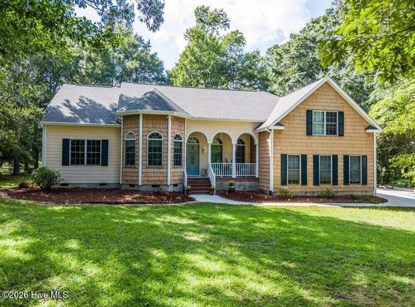 615 Ravenswood Road, Hampstead, NC 28443