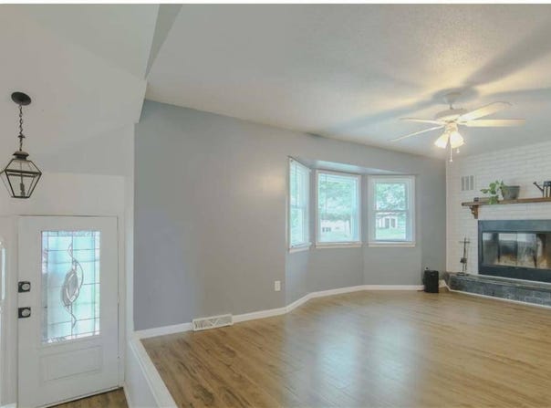 711 Kristi, Urich, MO 64788