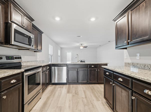 217 Baycliff Drive, Crestview, FL 32536
