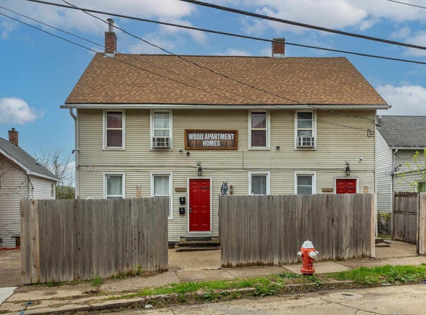 2413 Stafford, Dubuque, IA 52001