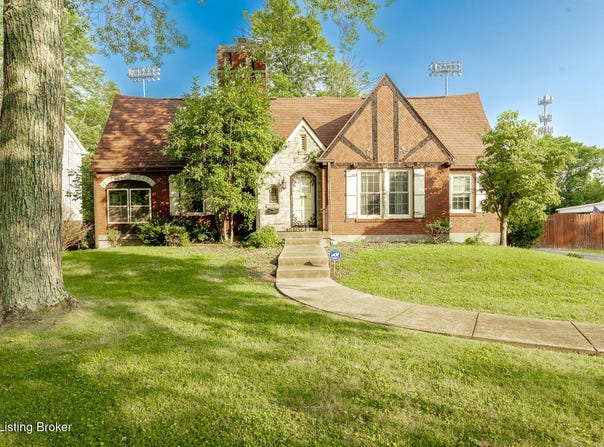5300 Southern Pkwy, Louisville, KY 40214