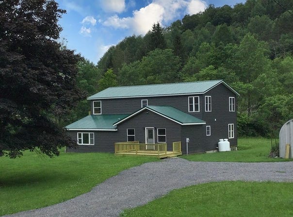 27 Watson Farm Road, Austin, PA 16720