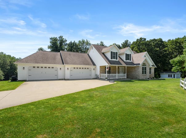 5162 Tillman, Kalamazoo, MI 49009