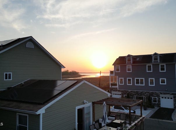 218 Herbert Street, Union Beach, NJ 07735