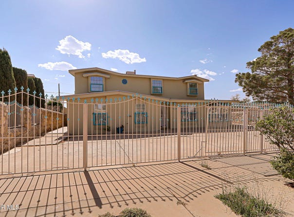 2129 Noviembre Drive, El Paso, TX 79935