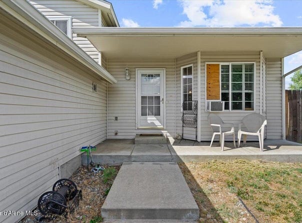3569 E JORDAN DR, Post Falls, ID 83854