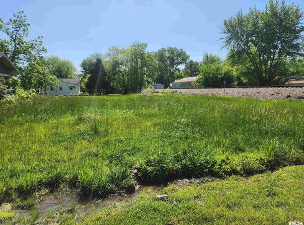 0000 N 4TH Street, Ashley, IL 62808