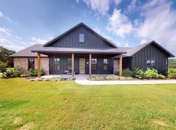 199 Graystone Drive, Weatherford, TX 76088