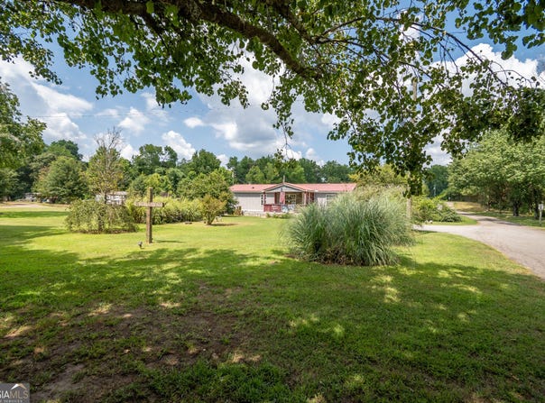 3655 Neese Commerce, Hull, GA 30646