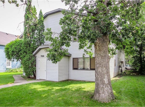 706 6th Avenue S, Saint Cloud, MN 56301
