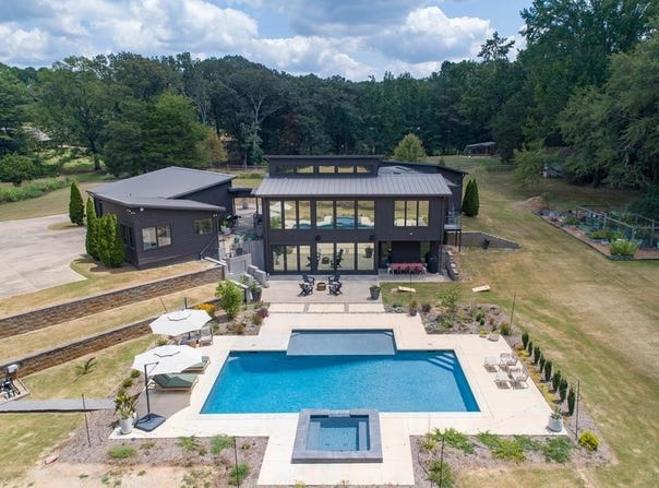 25 CR 126, Oxford, MS 38655
