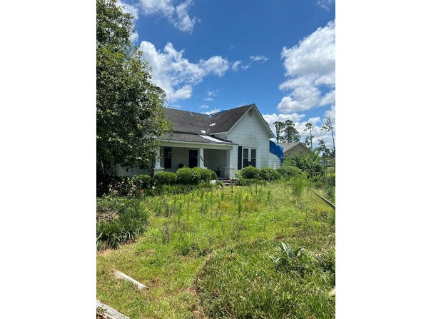 806 Gaskin, Douglas, GA 31533
