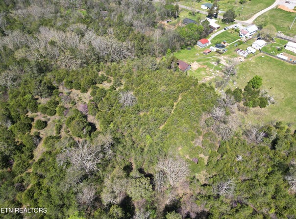 000 Thorngrove Pike, Strawberry Plains, TN 37871