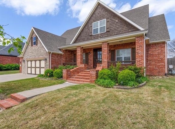 5710 Nottingham Place, Bartlesville, OK 74006