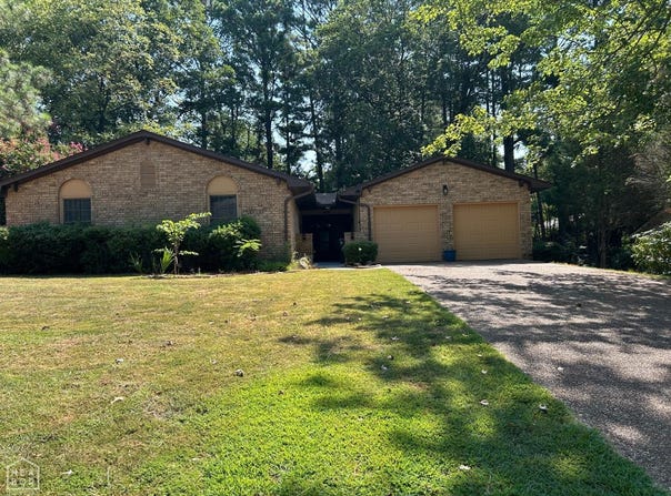 2104 Indian Trails Street, Jonesboro, AR 72401