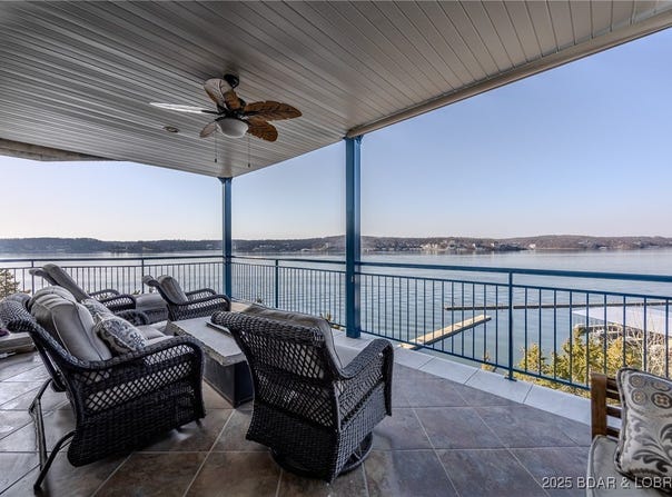212 E Palisades Condo Drive, Lake Ozark, MO 65049