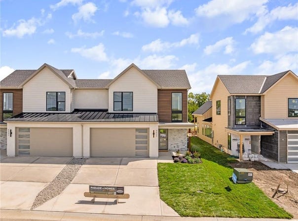 9701 Jupiter Street, Lenexa, KS 66219