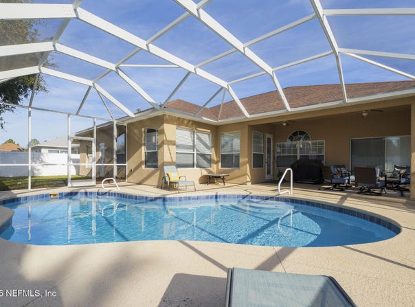 15 LEE Drive, Palm Coast, FL 32137