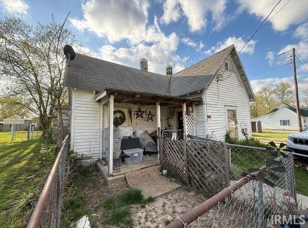 517 S Meridian Road, Mitchell, IN 47446