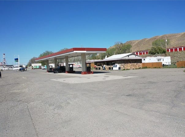4392 US Highway 310, Joliet, MT 59041