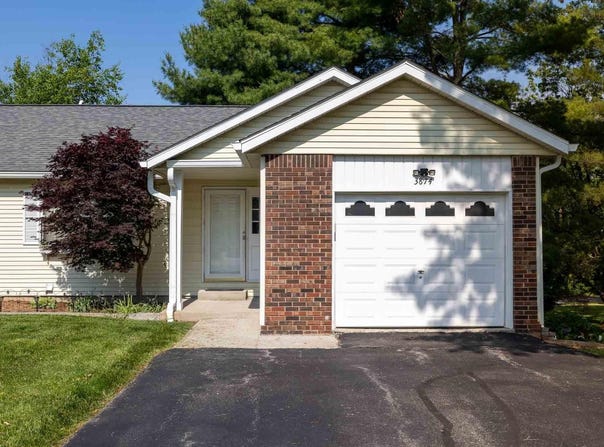 3874 S Laurel Court, Bloomington, IN 47401