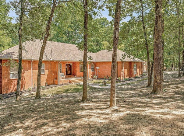 3911 McDaniel, Paragould, AR 72450