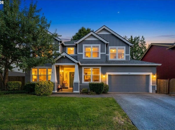 208 N WHITE OAK St, Newberg, OR 97132