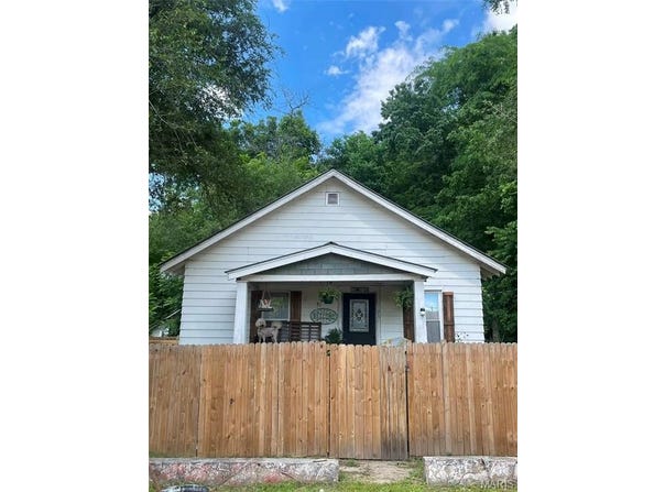 81 E 3rd Street, Newburg, MO 65550