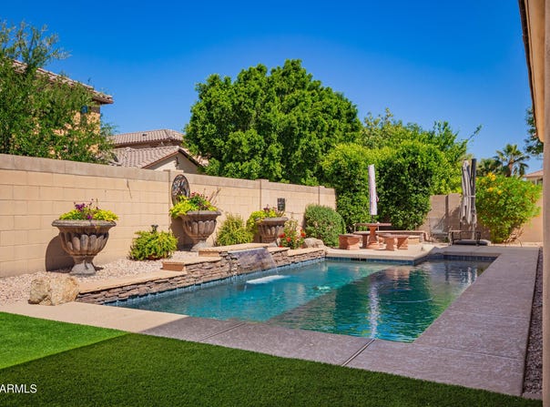 800 W SYCAMORE Court, Litchfield Park, AZ 85340