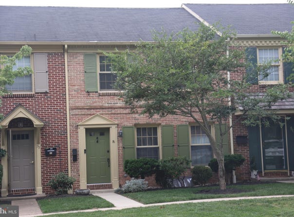 51 ROBODA BOULEVARD, ROYERSFORD, PA 19468