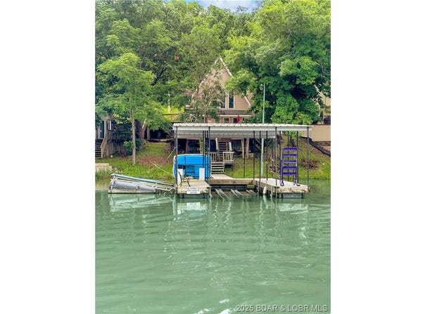 28801 Herb's Road, Lincoln, MO 65338