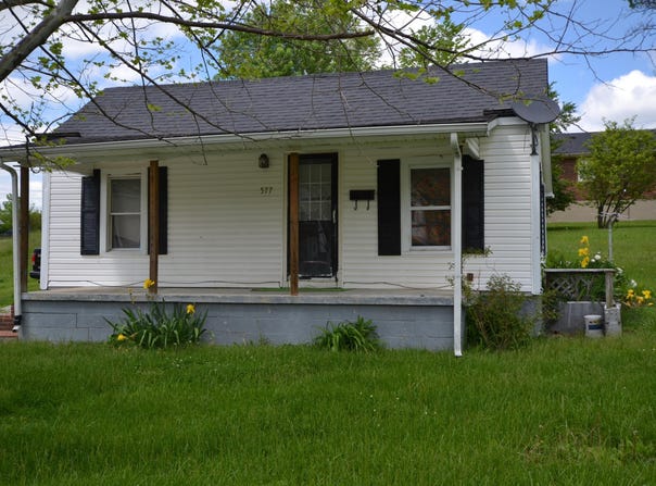 577 Aqua Avenue, Harrodsburg, KY 40330