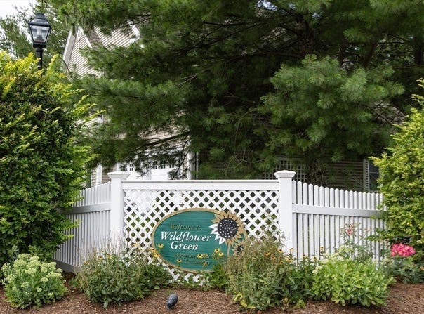 37 Daisy Lane, Raynham, MA 02767