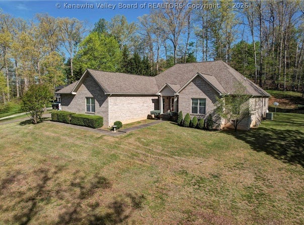 46 Youngview Drive, Elkview, WV 25071