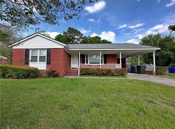 1413 SKYCREST Drive, Fayetteville, NC 28348