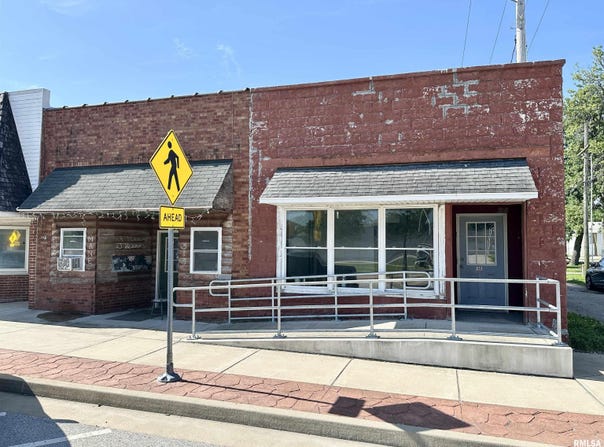 311 & 313 MAIN Street, Meredosia, IL 62665