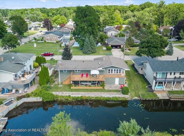 7251 Saratoga Way, Dimondale, MI 48821
