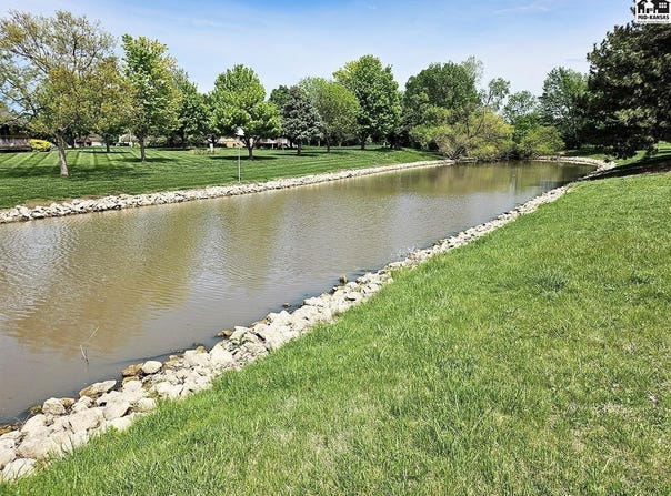 800 Mallard Dr, McPherson, KS 67460