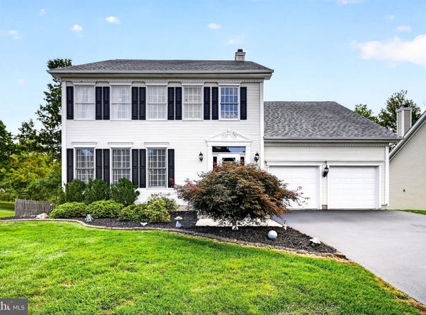 86 CHICORY Lane, PENNINGTON, NJ 08534