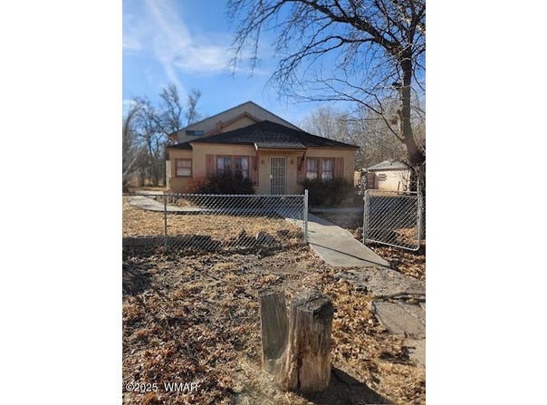 120 S 4th Street, St. Johns, AZ 85936