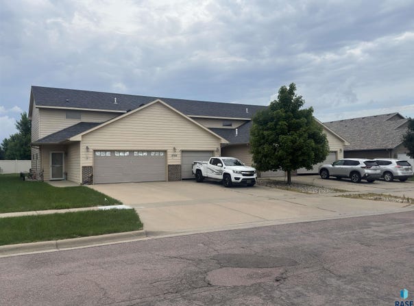 3700 W 93rd St, Sioux Falls, SD 57108