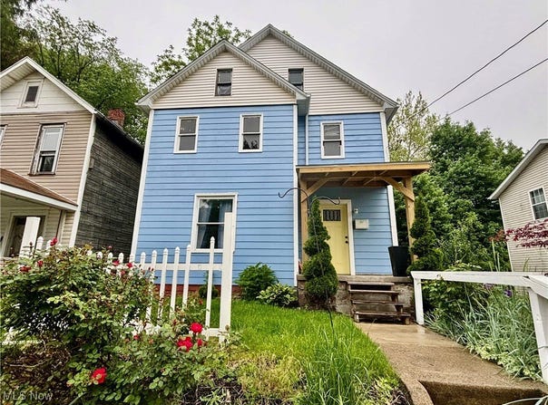 1044 S Liberty Avenue, Alliance, OH 44601