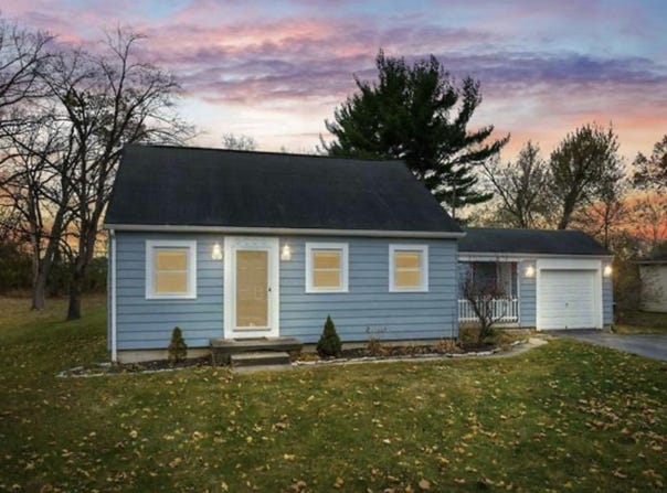3703 Hazelhurst Drive, Fort Wayne, IN 46804