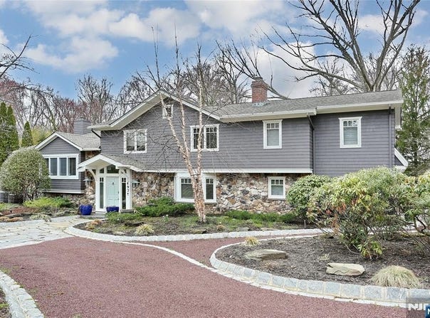 497 Island Way, Franklin Lakes, NJ 07417
